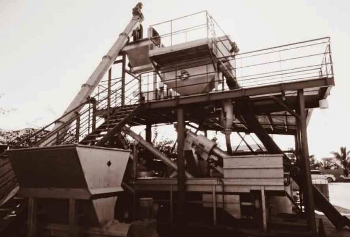 Mise en service de la plateforme ICPE pour le pré-traitement des déchets hydrocarburés et autres déchets non dangereux (arrêté 2015-2478/SG/DRCTCV).